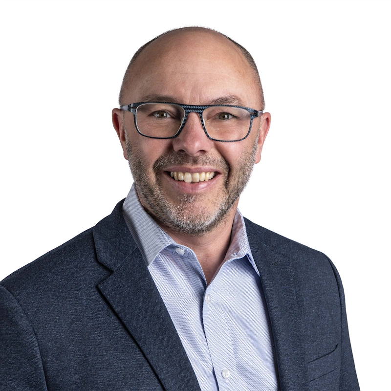 Darren Peters Darren Peters